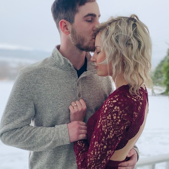 Lulu’s burgundy long sleeve lace maxi dress, size small, worn only once - Picture 6 of 6